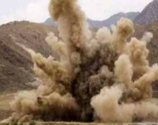 مند سورو فوجی کیمپ پر حملہ  ، دھماکے اور فائرنگ 
