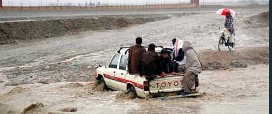 بلوچستان کے بیشتر علاقوں میں بارشیں، نظام زندگی متاثر 2 افراد بہہ گئے ،چاغی، کچے مکانات منہدم