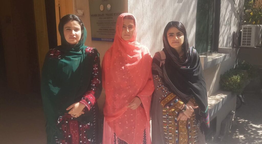ڈاکٹر ماہ رنگ بلوچ اور دیگر گرفتار رہنما جیل منتقل، عدالت نے جسمانی ریمانڈ میں مزید توسیع کی درخواست مسترد کر دی