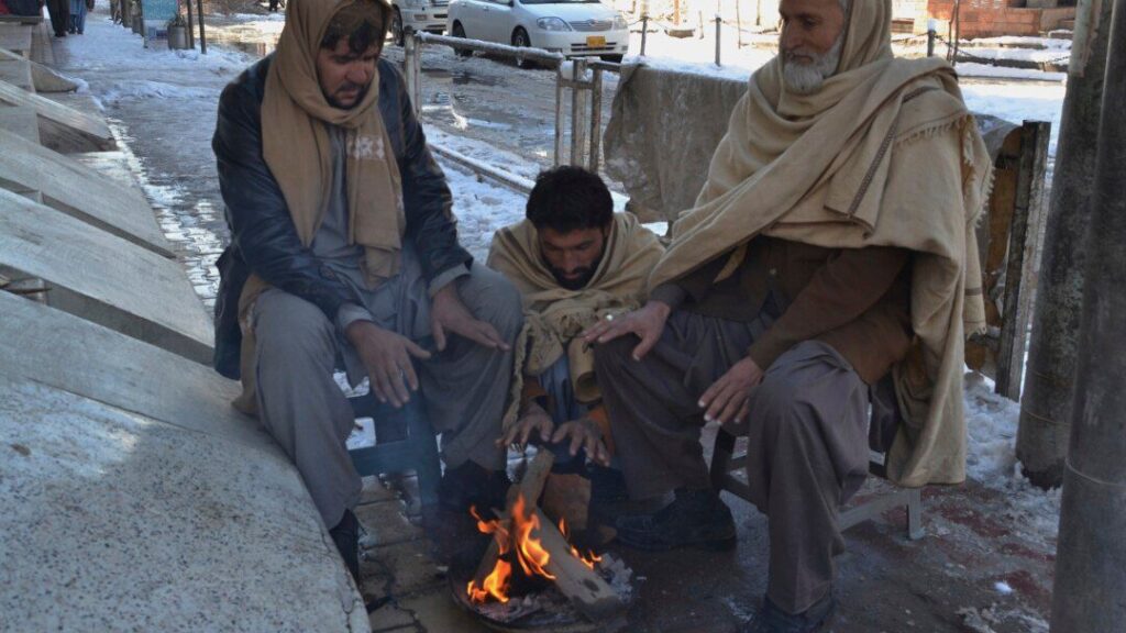 بلوچستان کے بیشتر اضلاع میں سردی کی شدت برقرار، بالائی علاقوں کا درجہ حرارت نقطۂ انجماد سے نیچے